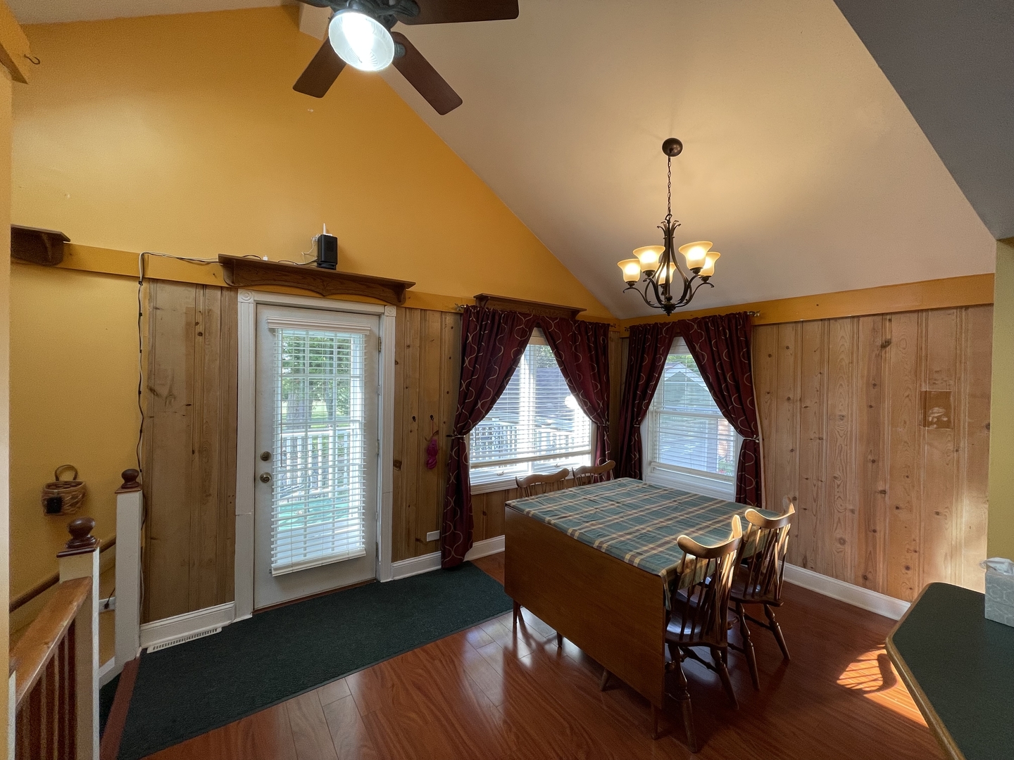 8506 S 85TH Court, Hickory Hills, IL 60457