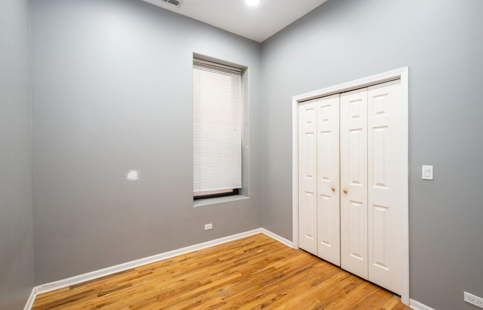 1422 W TAYLOR Street #2, Chicago, IL 60607