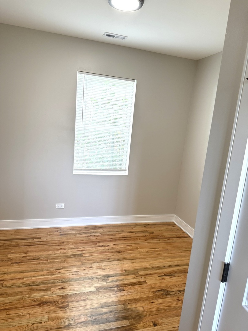1440 S Kedvale Avenue, Chicago, IL 60623