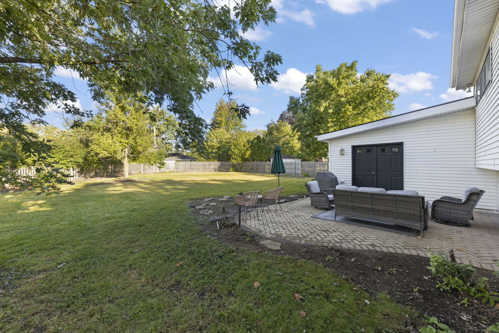 5924 Carpenter Street, Downers Grove, IL 60516