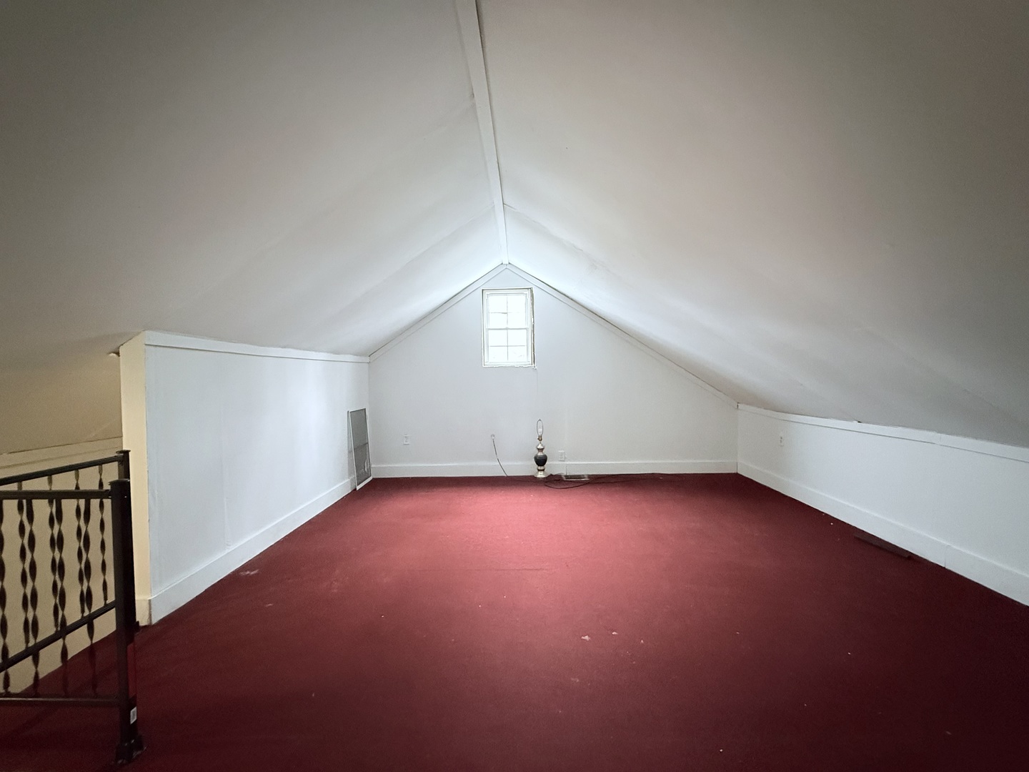 613 N Center Street, Clinton, IL 61727