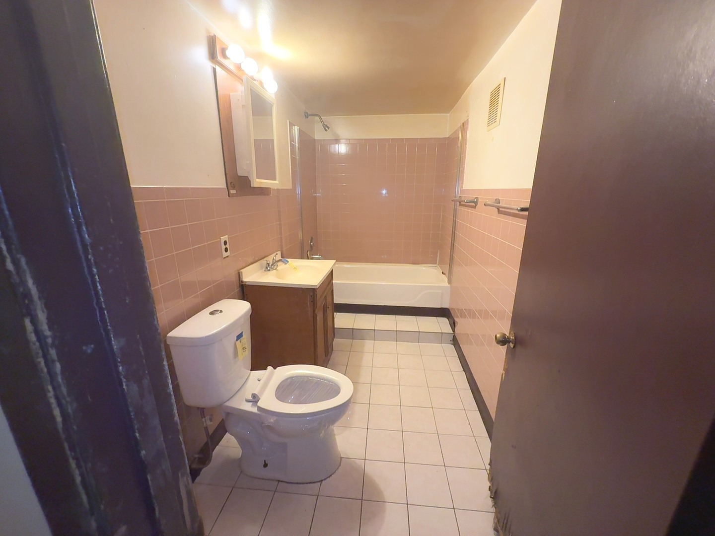 1411 N Latrobe Avenue, Chicago, IL 60651