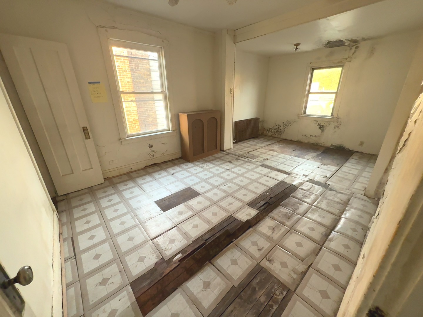1411 N Latrobe Avenue, Chicago, IL 60651