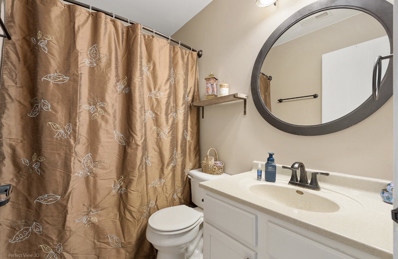 351 Richmond Drive, Romeoville, IL 60446