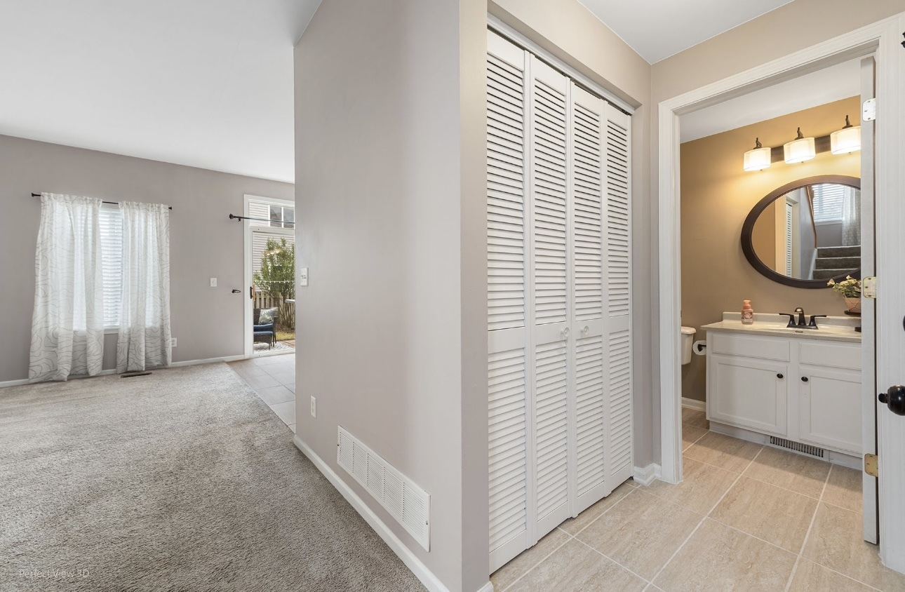 351 Richmond Drive, Romeoville, IL 60446