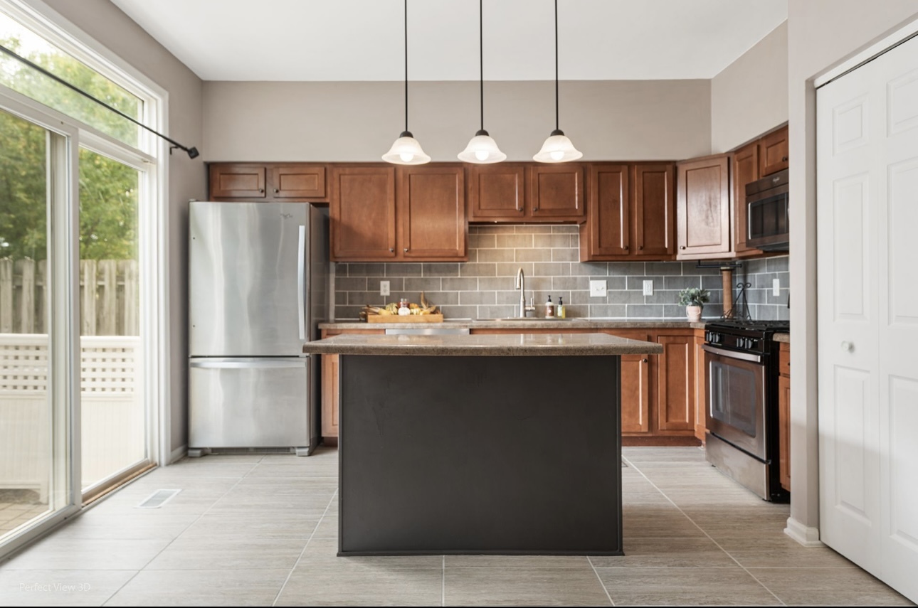 351 Richmond Drive, Romeoville, IL 60446