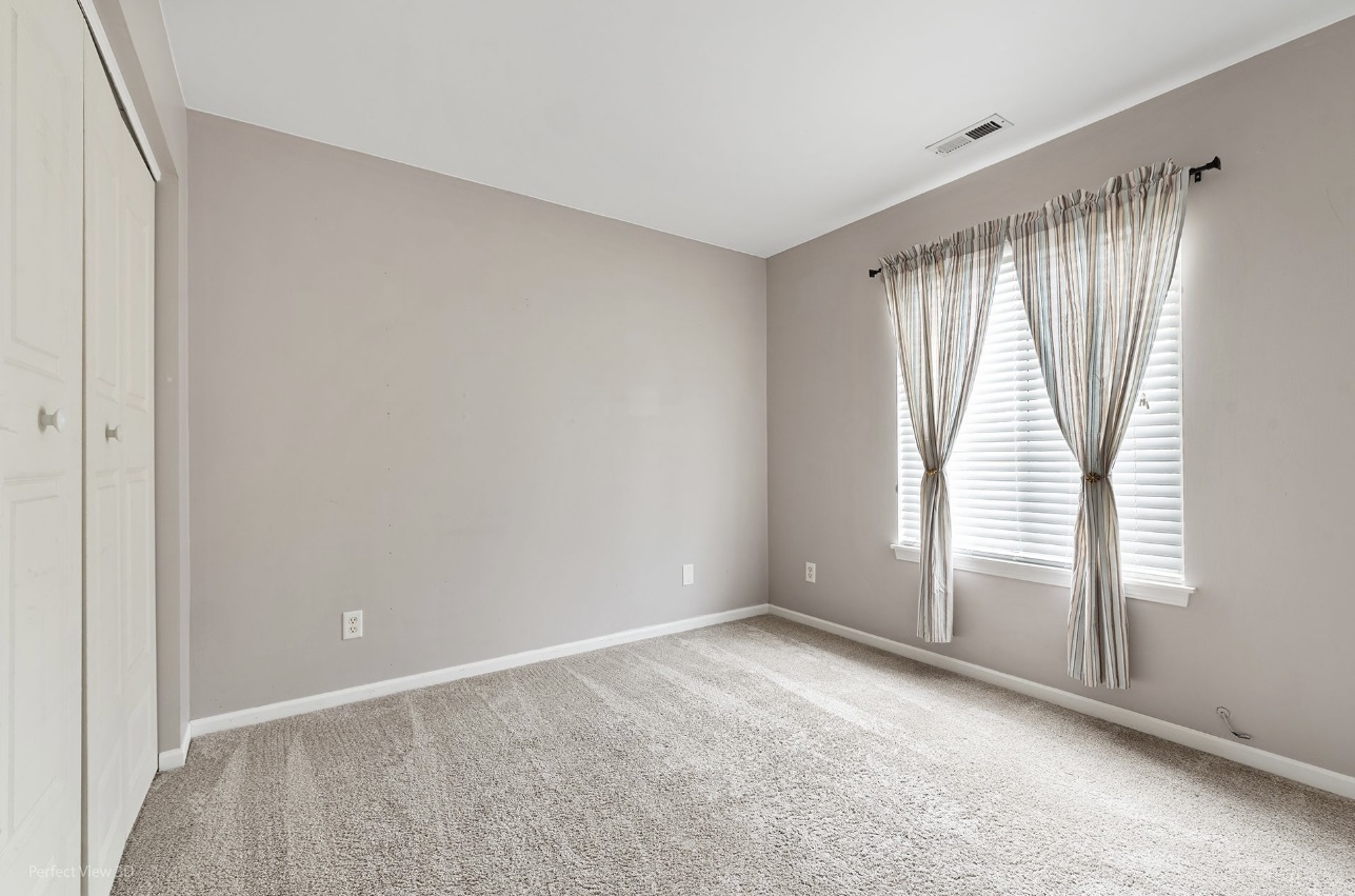 351 Richmond Drive, Romeoville, IL 60446