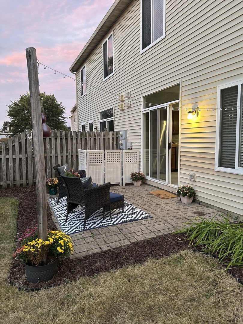 351 Richmond Drive, Romeoville, IL 60446