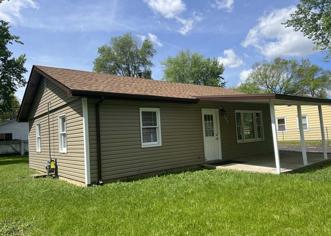 304 Louis Road, Joliet, IL 60433