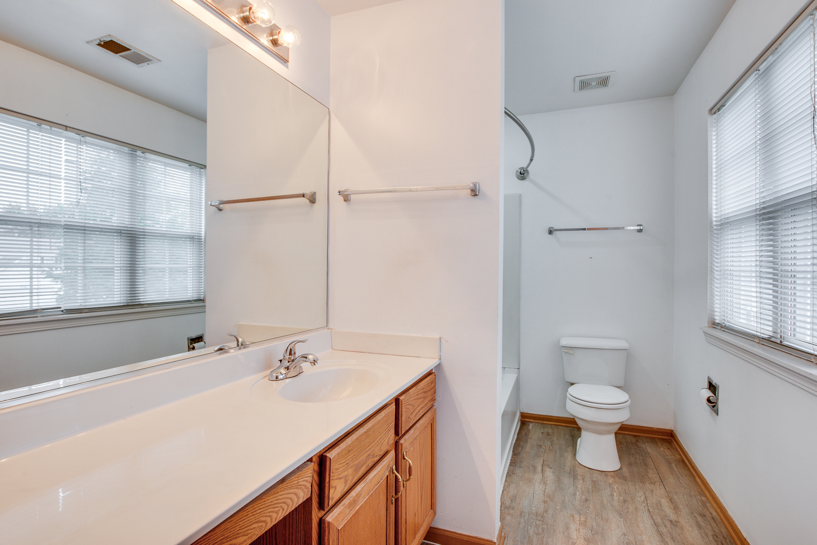 2873 CARLSBAD Circle, Aurora, IL 60503