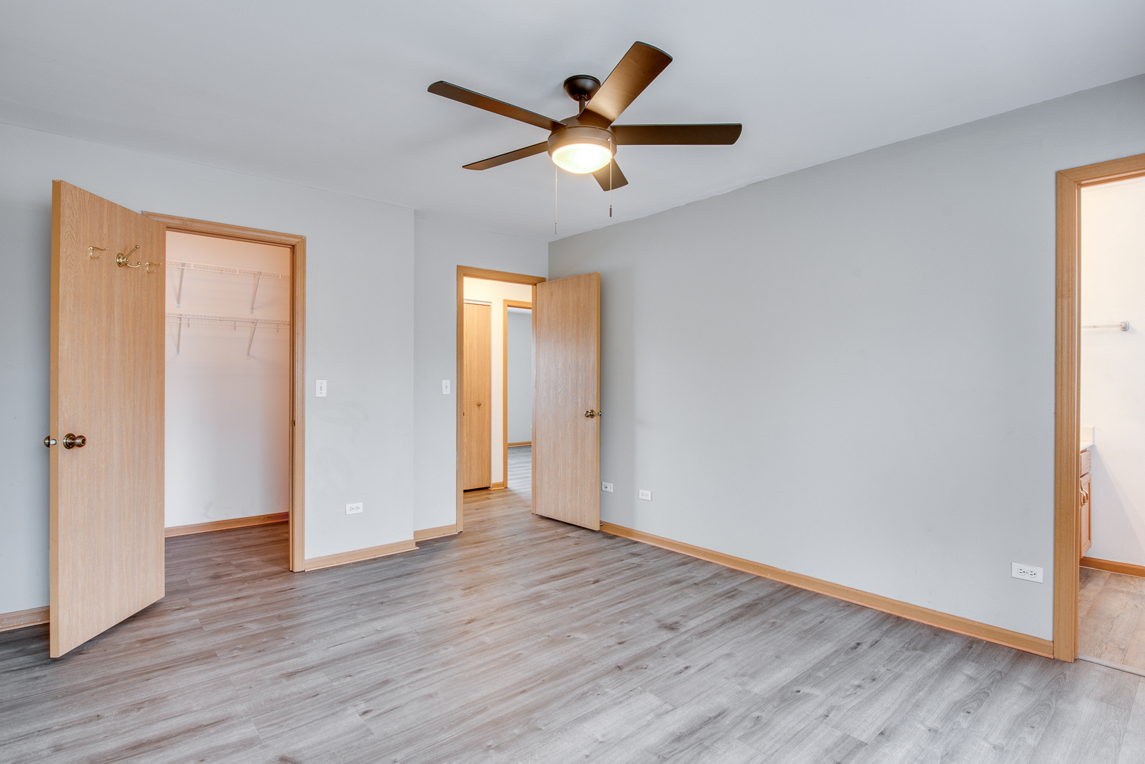 2873 CARLSBAD Circle, Aurora, IL 60503