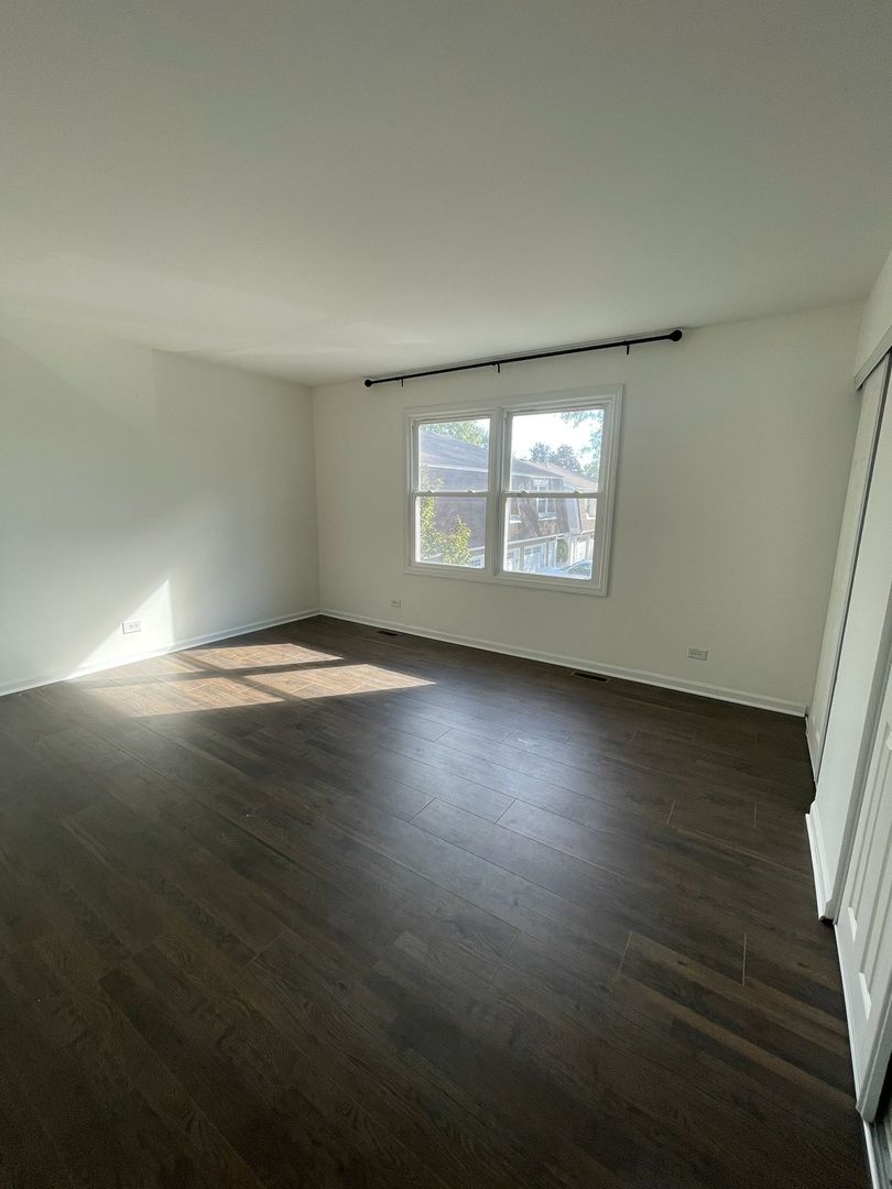 231 Sunset Court #231, Vernon Hills, IL 60061