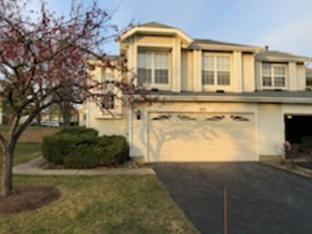 612 Newbury Lane, Schaumburg, IL 60173