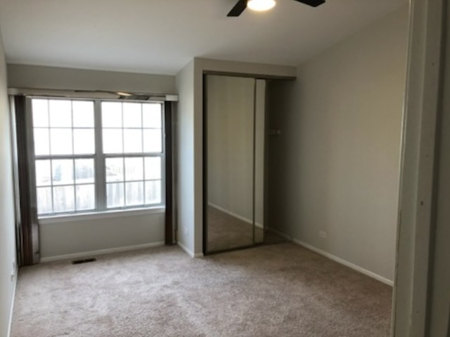 612 Newbury Lane, Schaumburg, IL 60173