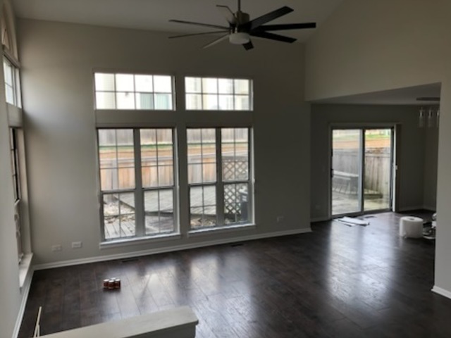 612 Newbury Lane, Schaumburg, IL 60173
