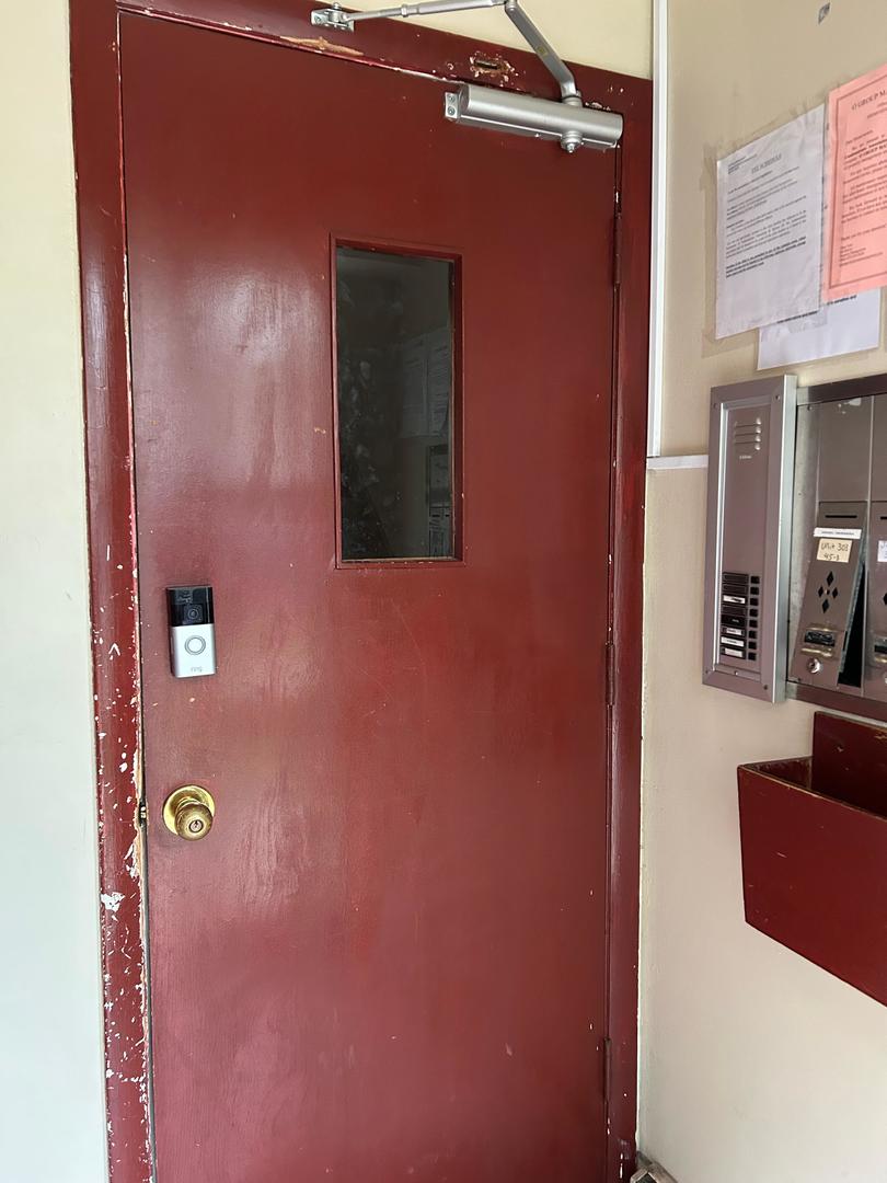 8847 La Crosse Avenue #204, Skokie, IL 60077