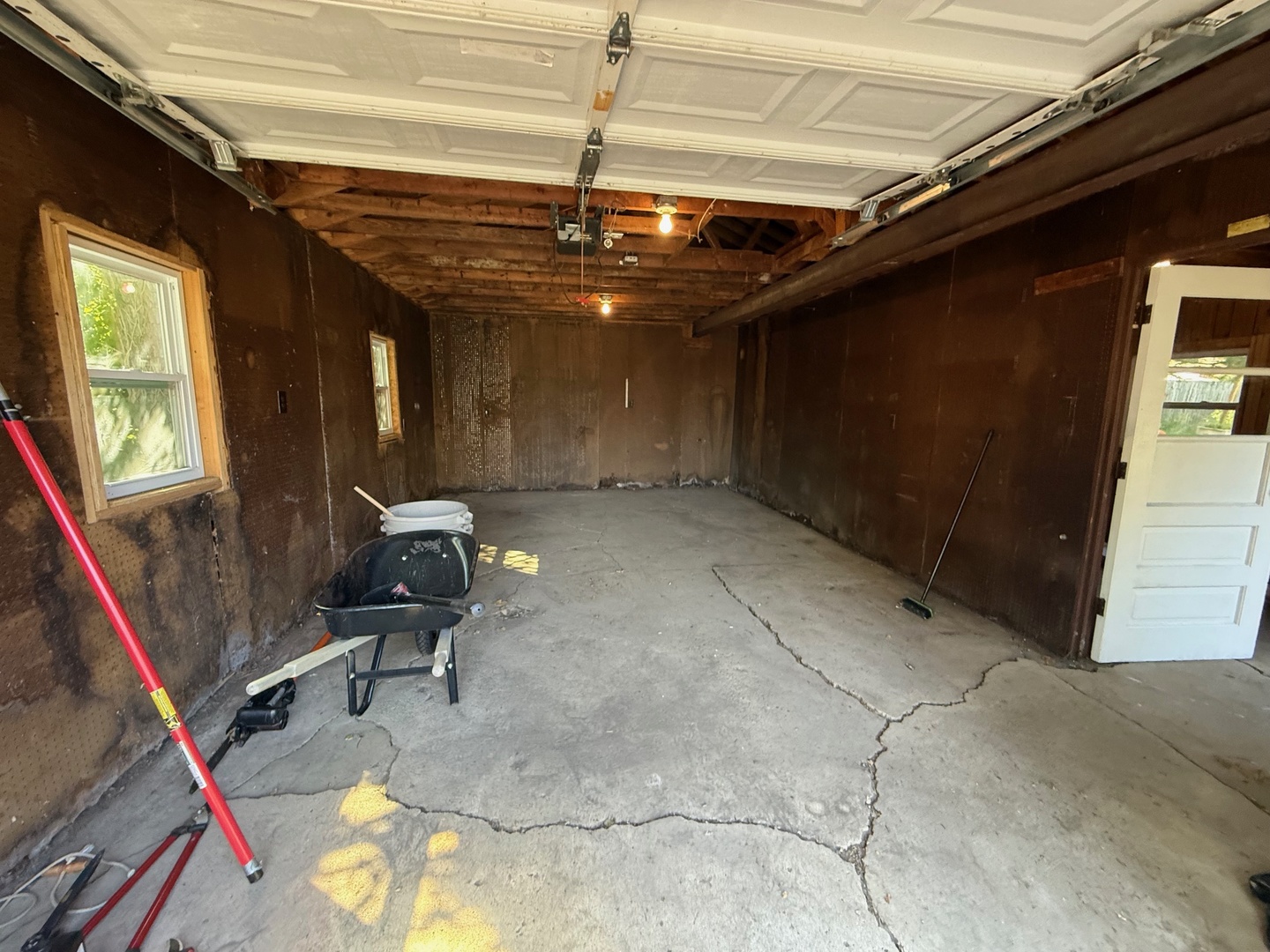 1724 Lotus Drive, Round Lake Heights, IL 60073