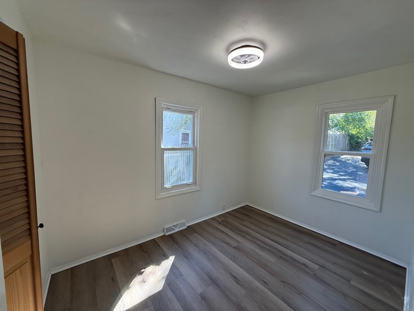 1724 Lotus Drive, Round Lake Heights, IL 60073