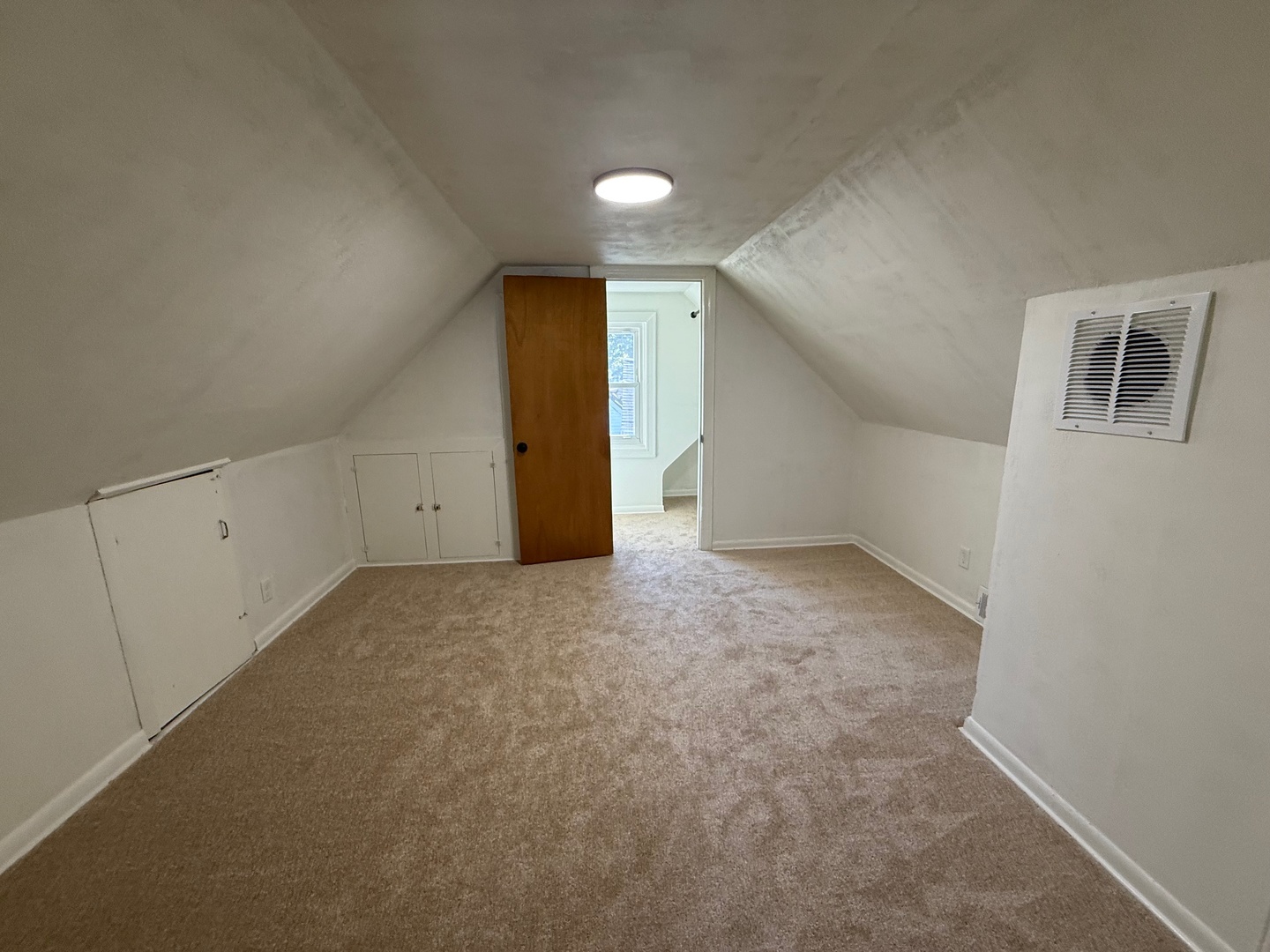 1724 Lotus Drive, Round Lake Heights, IL 60073