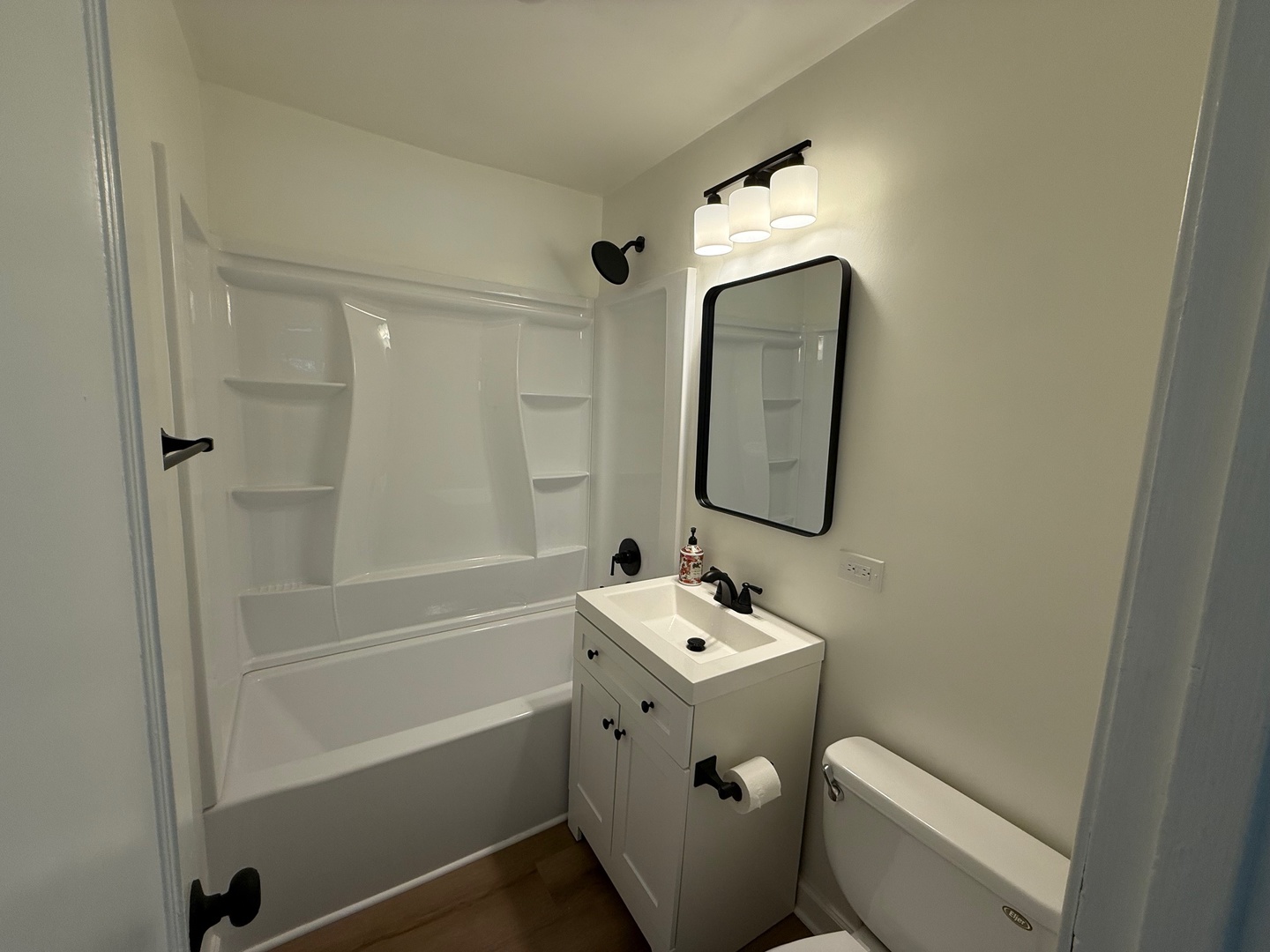 1724 Lotus Drive, Round Lake Heights, IL 60073