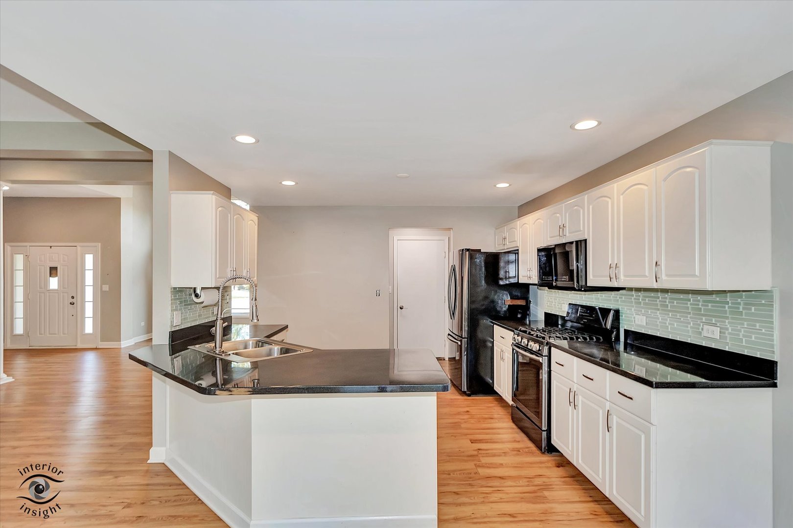 513 Pueblo Drive, New Lenox, IL 60451