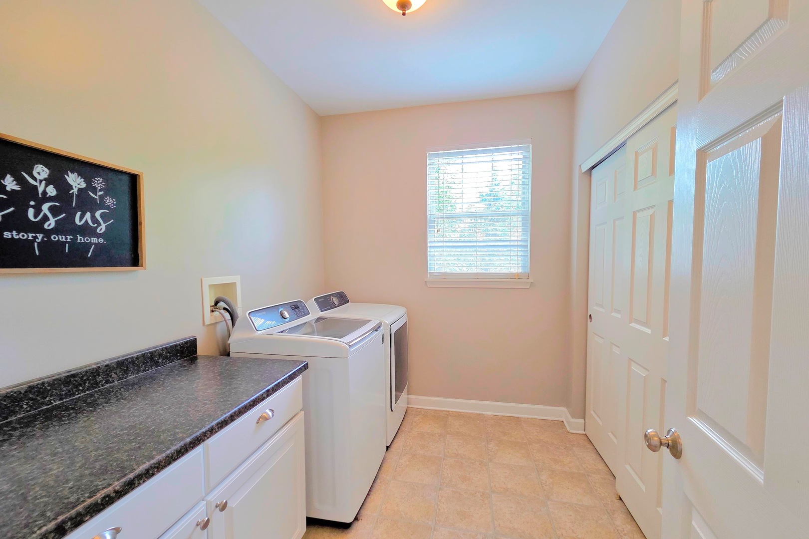 10174 Hopkins Street, Huntley, IL 60142