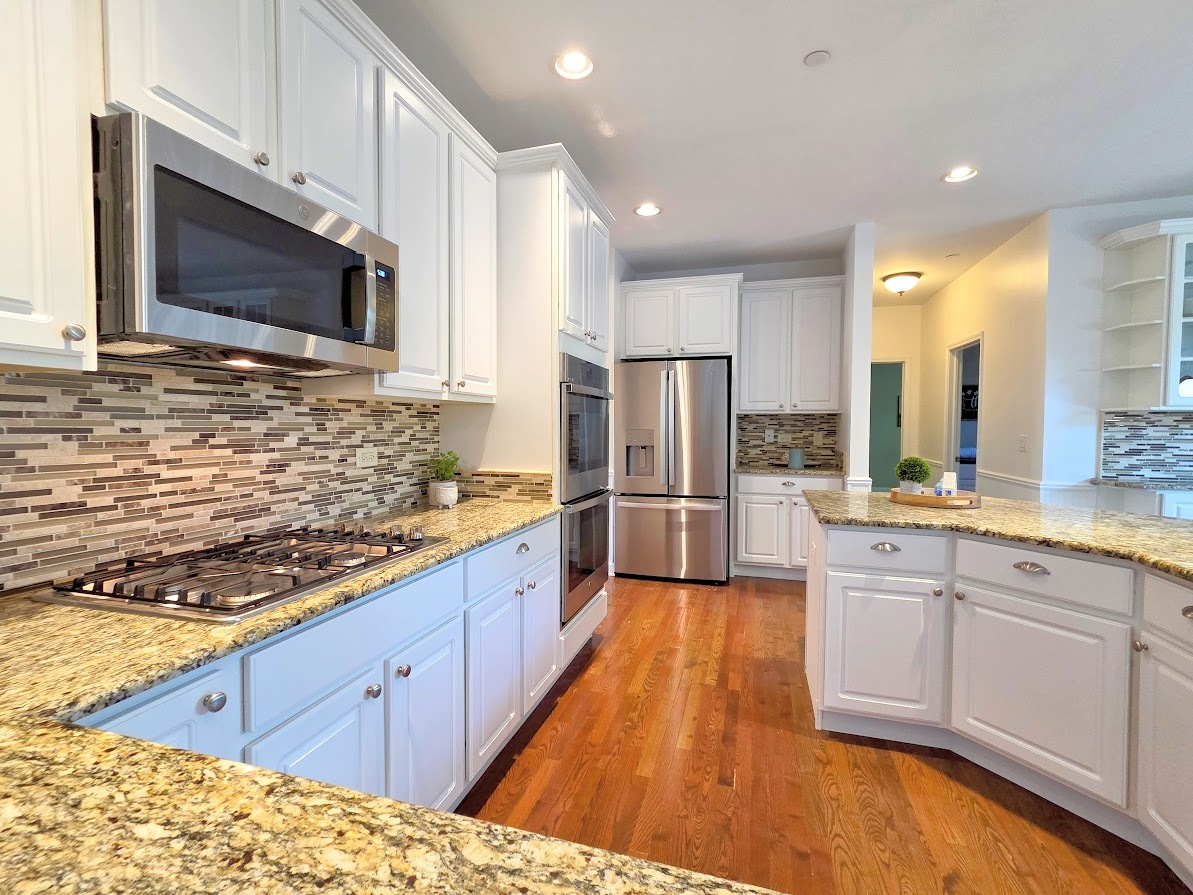 10174 Hopkins Street, Huntley, IL 60142