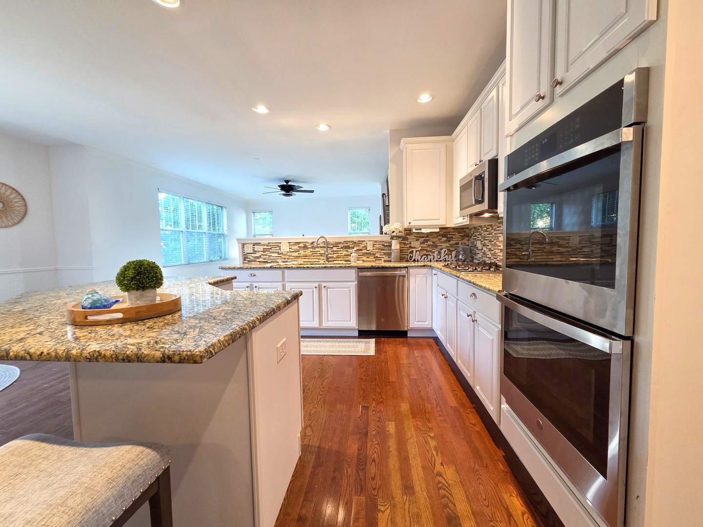 10174 Hopkins Street, Huntley, IL 60142