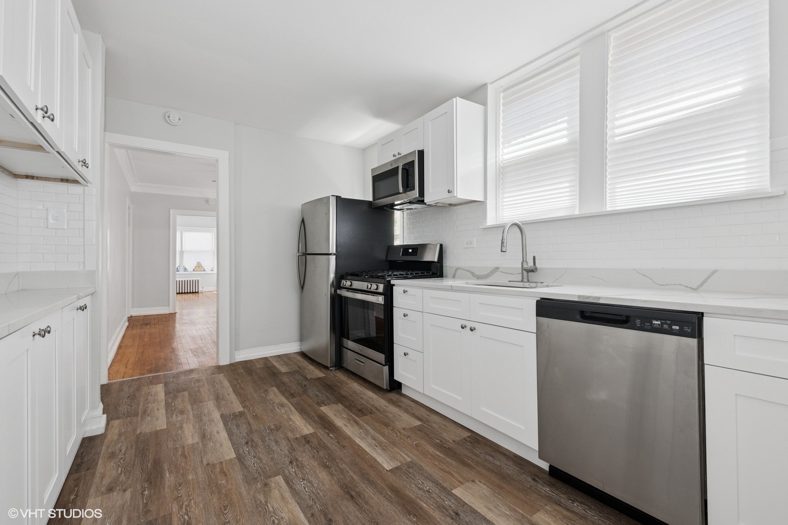 7440 S Ingleside Avenue, Chicago, IL 60619