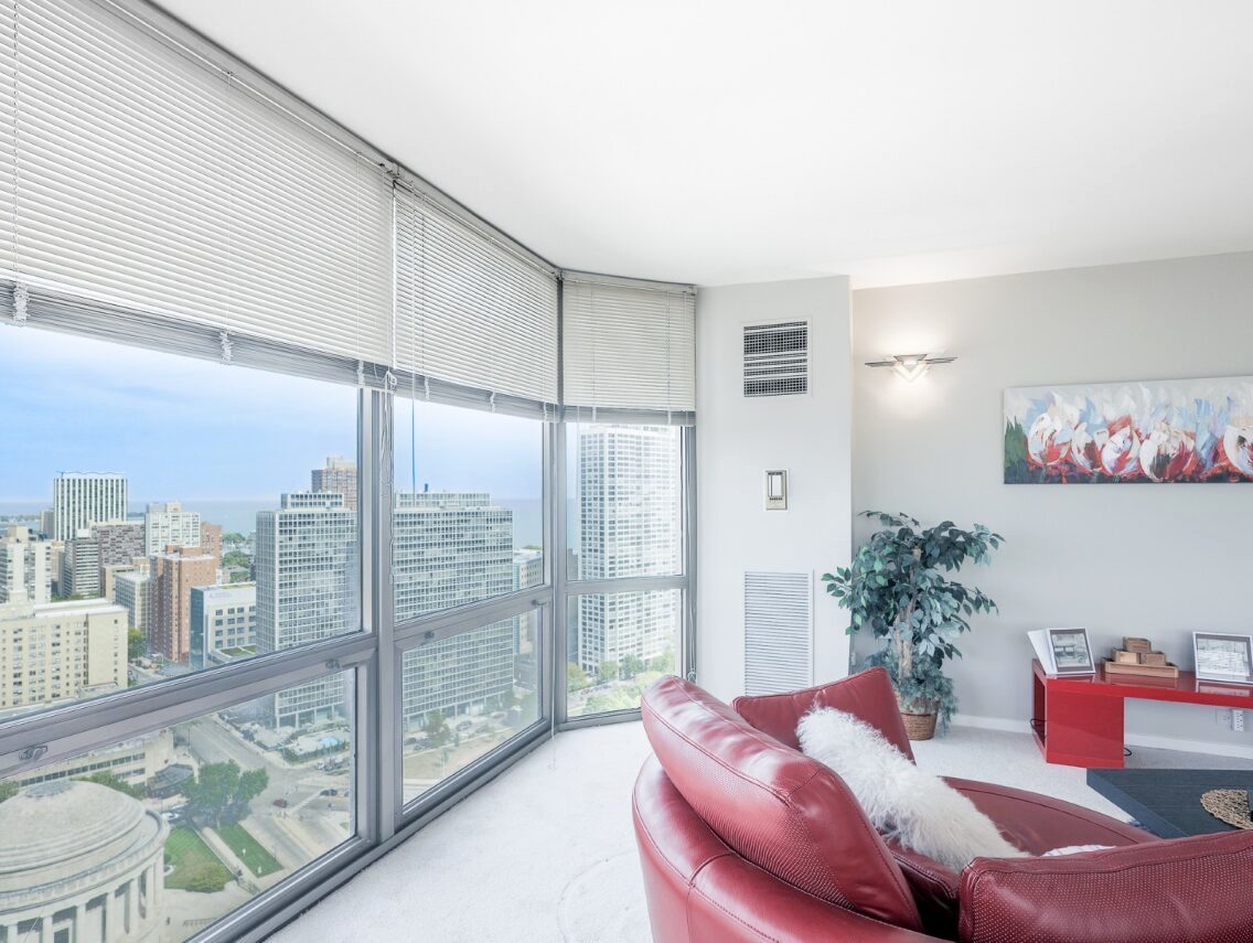 2650 N Lakeview Avenue #3101, Chicago, IL 60614