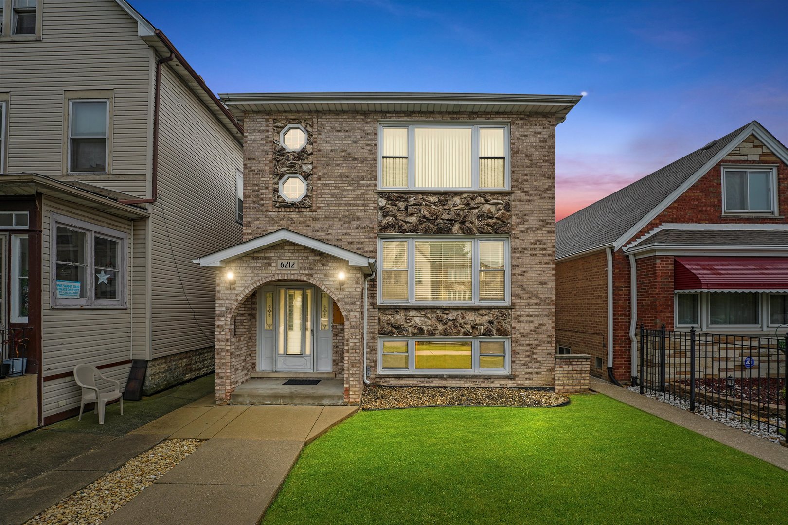 6212 S Major Avenue, Chicago, IL 60638