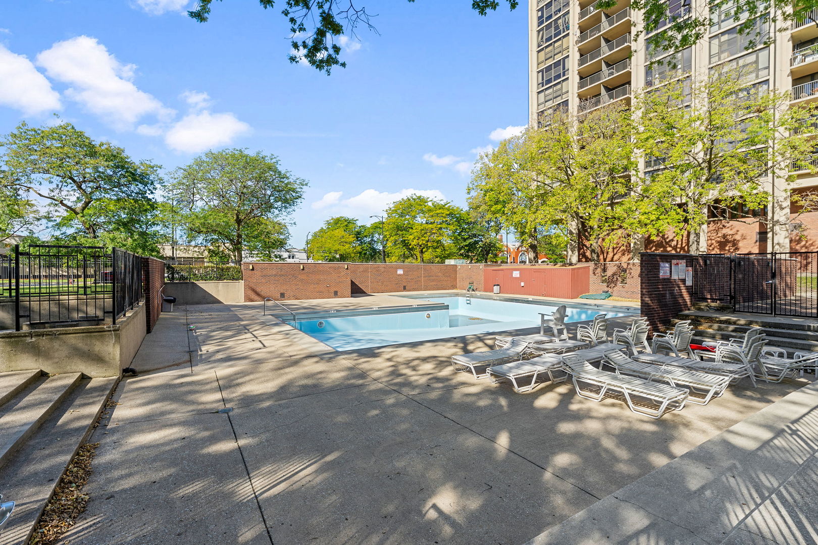 2941 S Michigan Avenue #407, Chicago, IL 60616