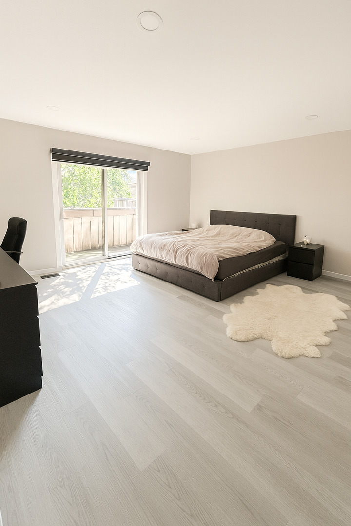 1039 Sussex Drive, Northbrook, IL 60062