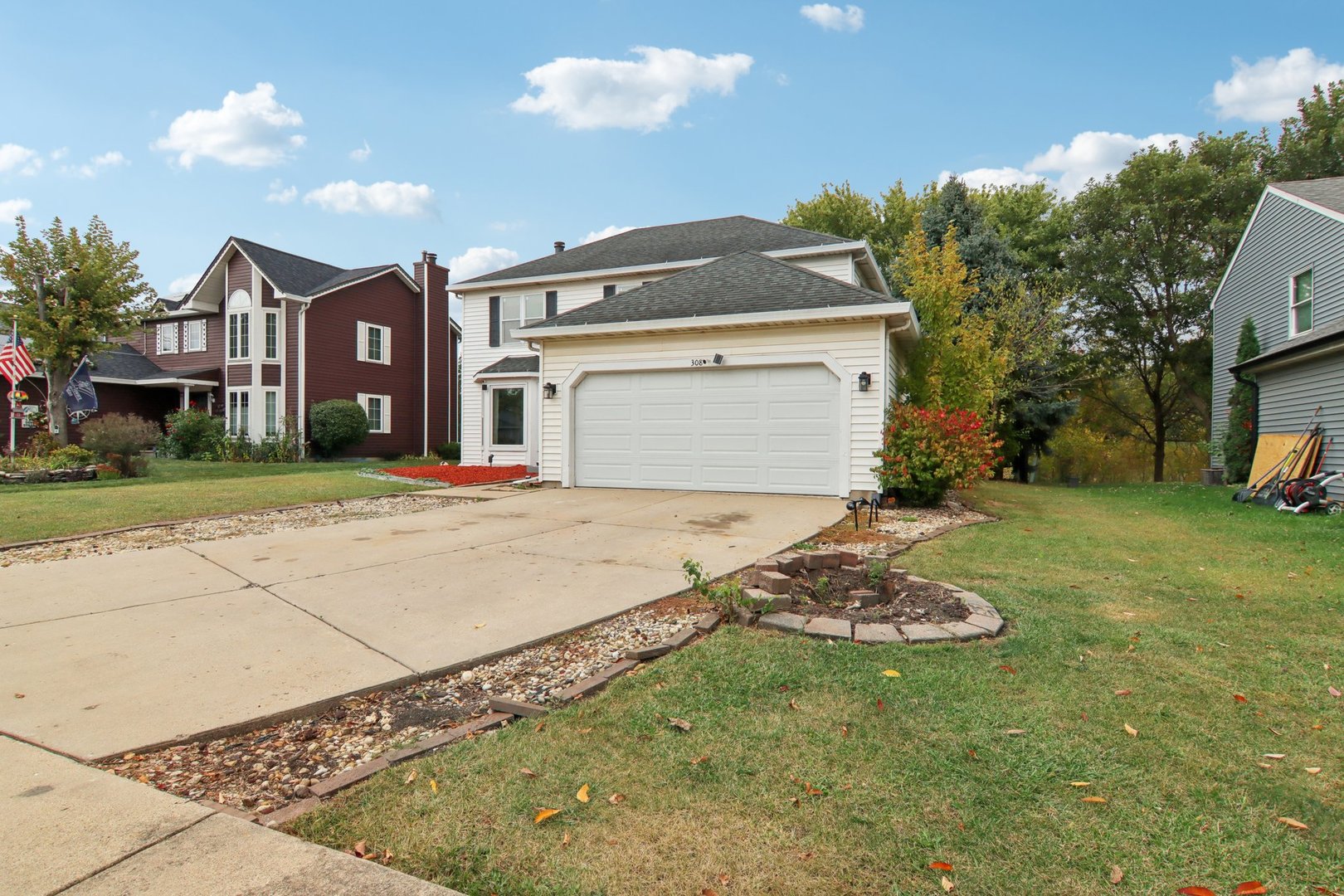 308 HOMEWOOD Drive, Bolingbrook, IL 60440