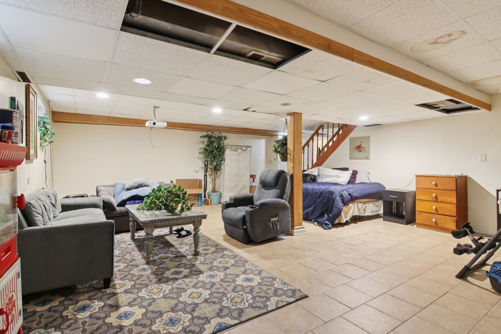 308 HOMEWOOD Drive, Bolingbrook, IL 60440