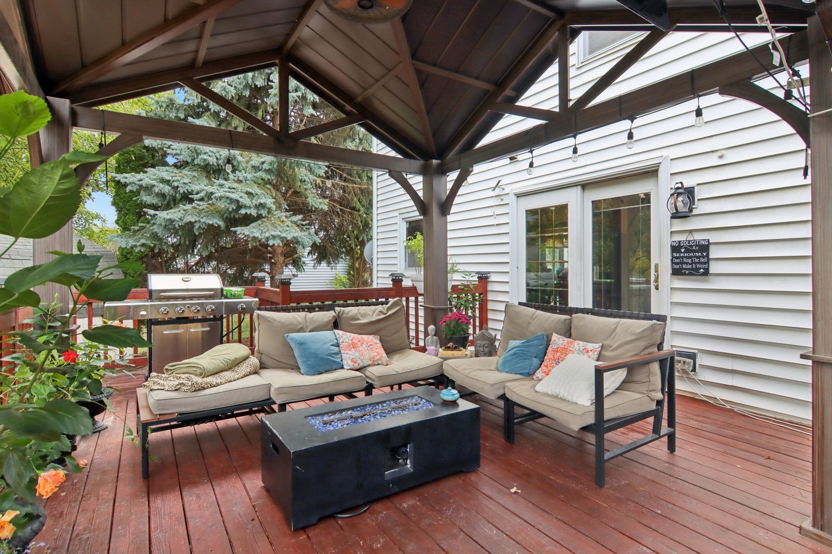 308 HOMEWOOD Drive, Bolingbrook, IL 60440