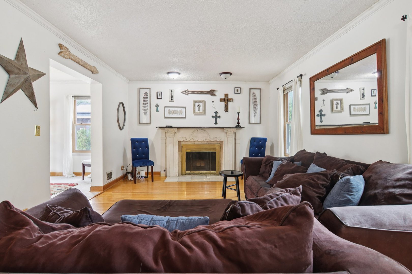 308 HOMEWOOD Drive, Bolingbrook, IL 60440
