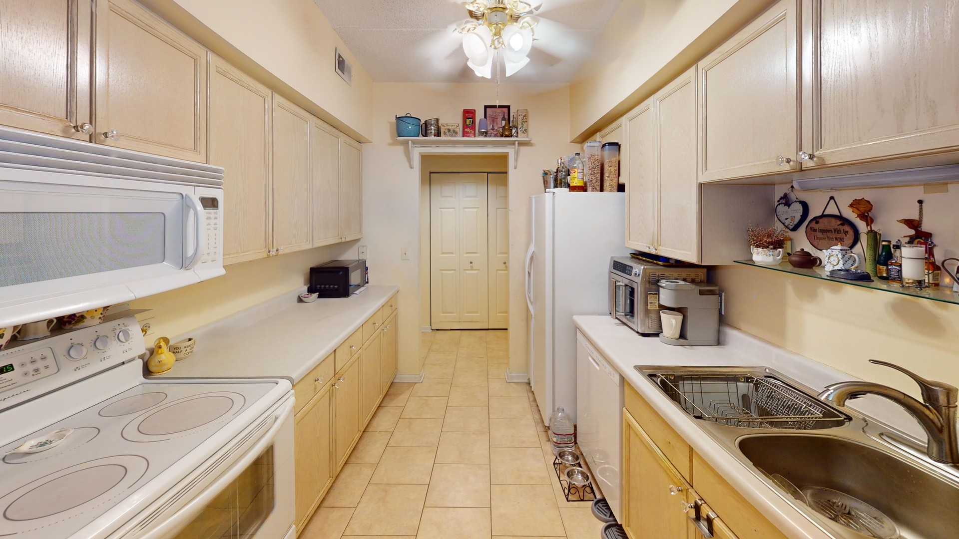 12900 W Heiden Circle #4310, Lake Bluff, IL 60044