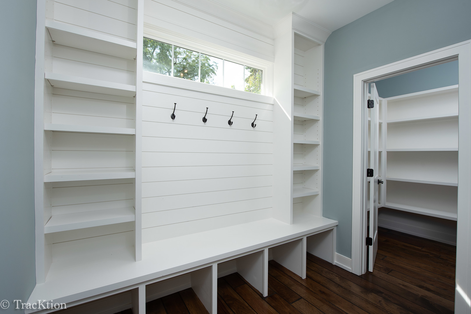 3000 Burlington Avenue, Lisle, IL 60532