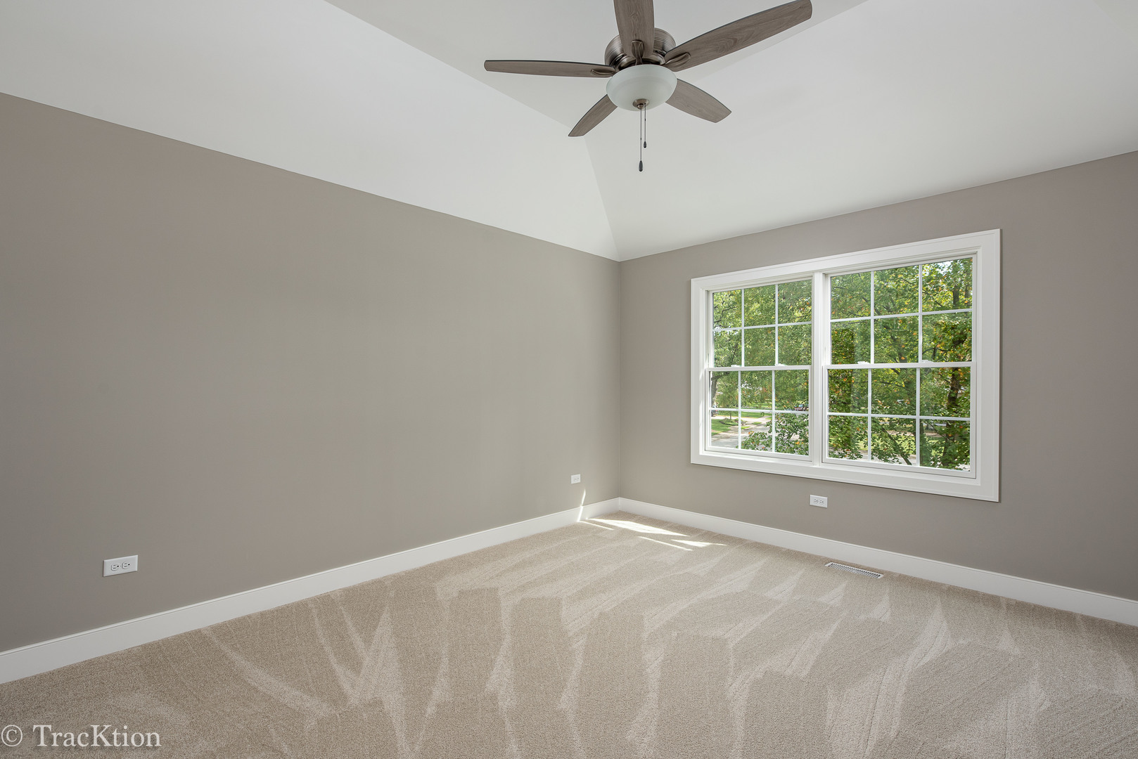 3000 Burlington Avenue, Lisle, IL 60532