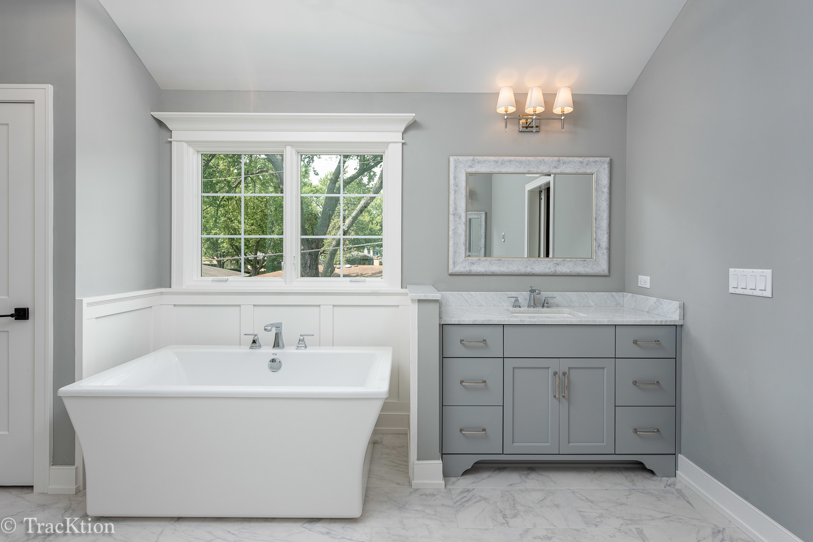 3000 Burlington Avenue, Lisle, IL 60532