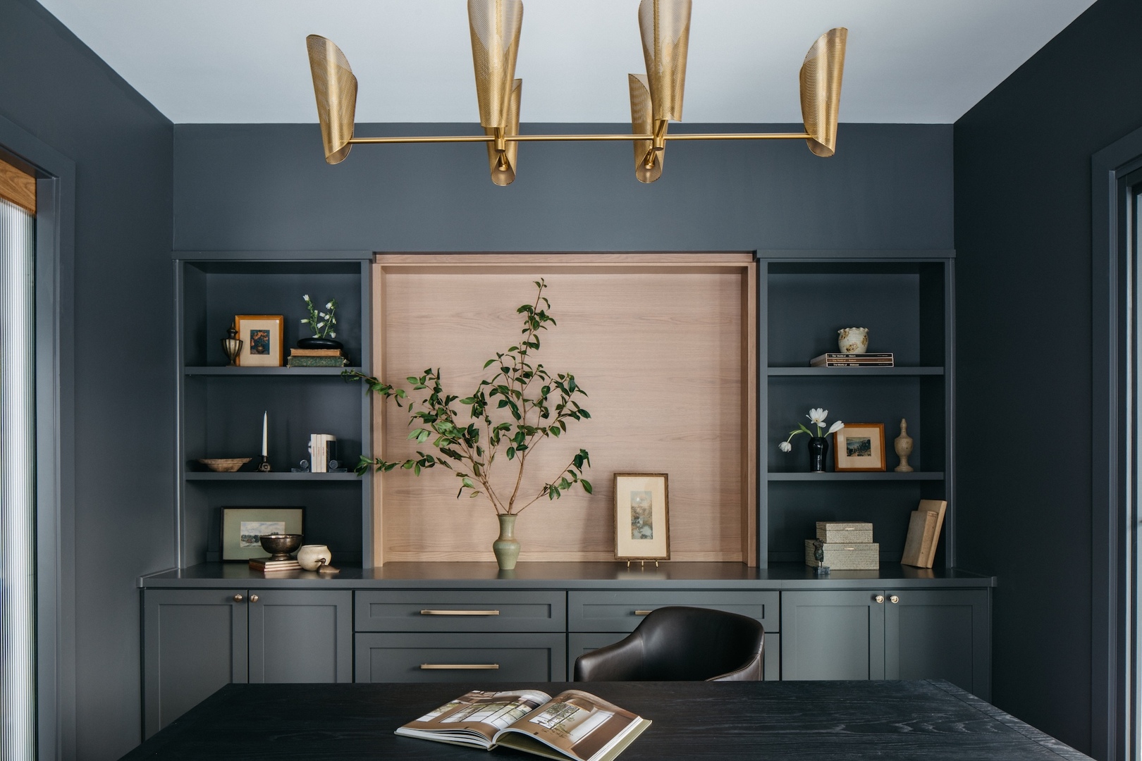 905 N Webster Street, Naperville, IL 60563