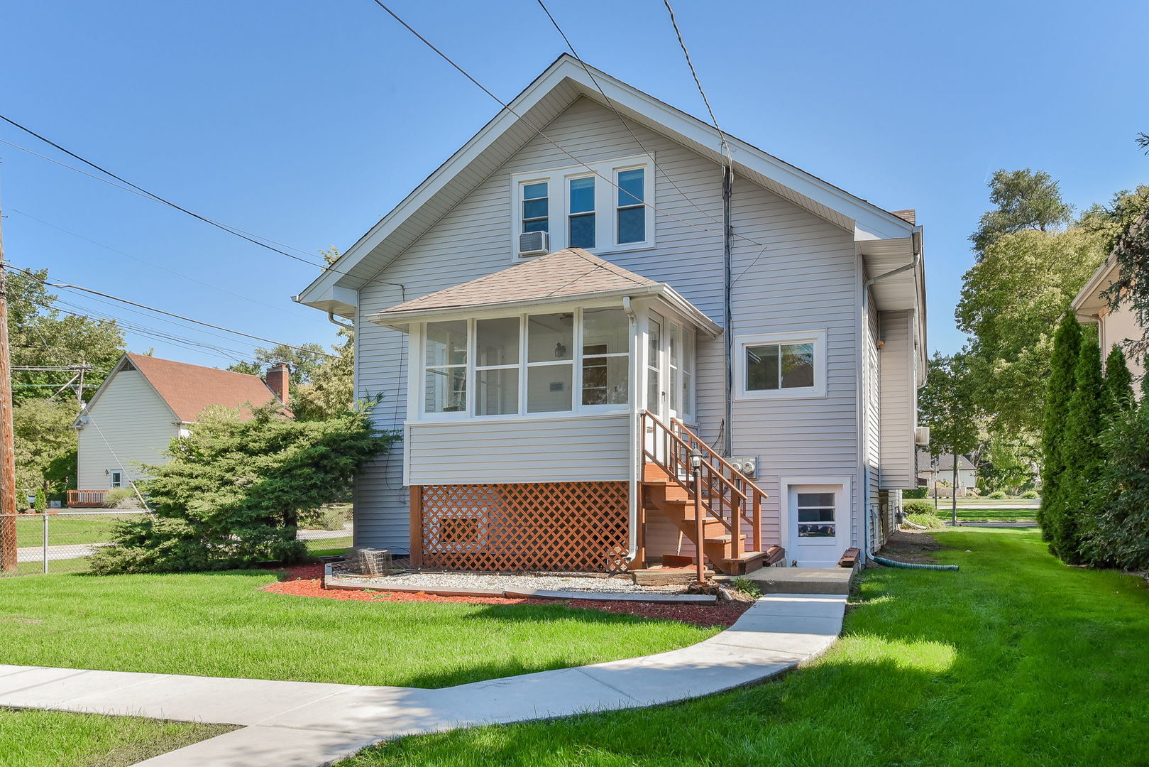 544 Arlington Avenue #2, Elmhurst, IL 60126