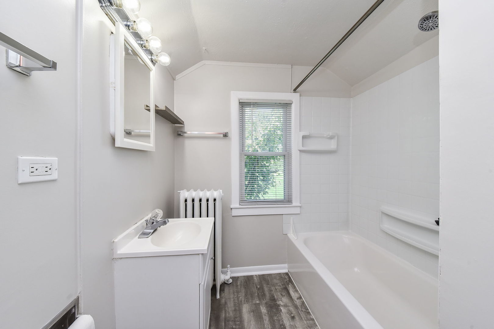 544 Arlington Avenue #2, Elmhurst, IL 60126