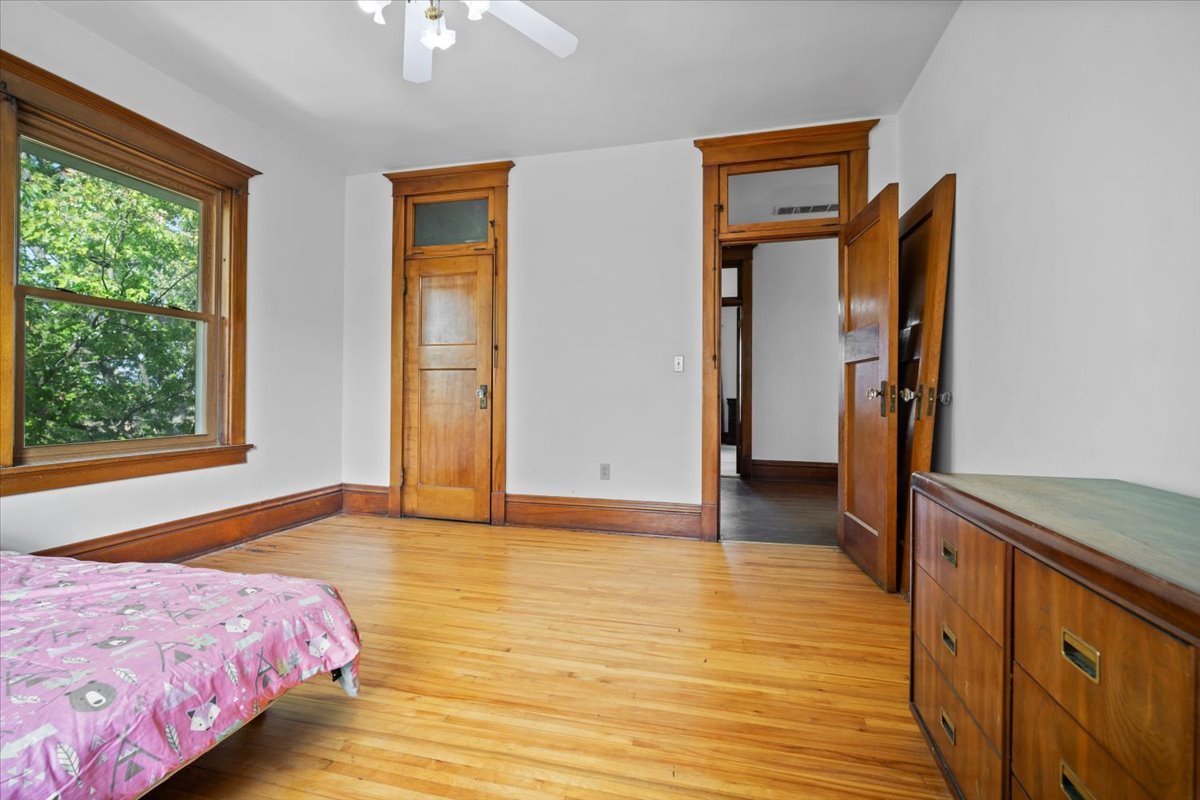 29758 N 2850 East Road, Chenoa, IL 61726