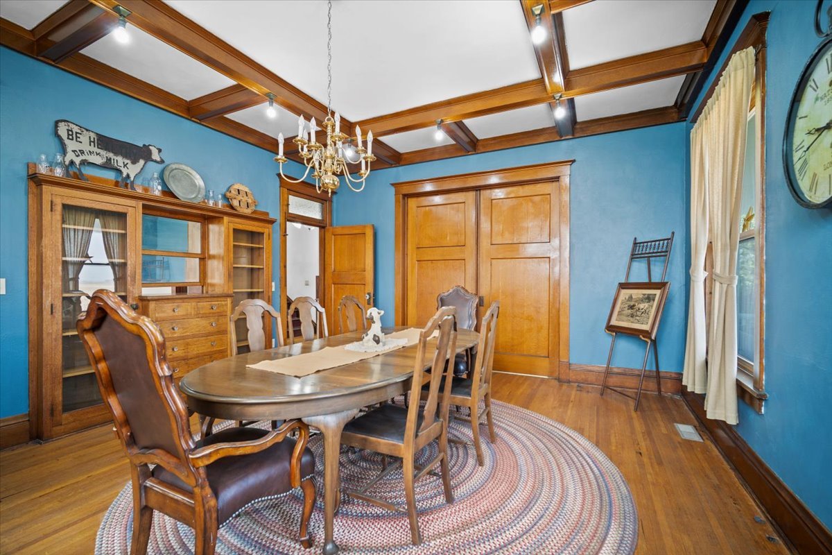 29758 N 2850 East Road, Chenoa, IL 61726