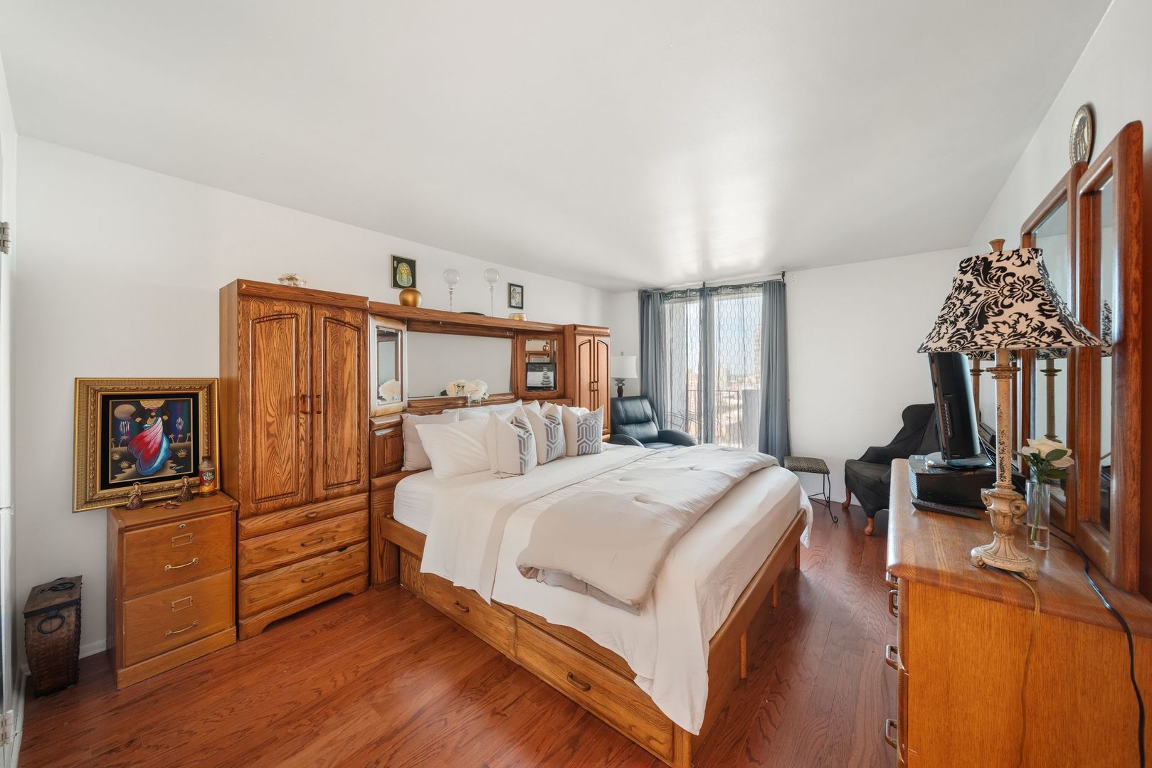 6033 N Sheridan Road #19K, Chicago, IL 60660