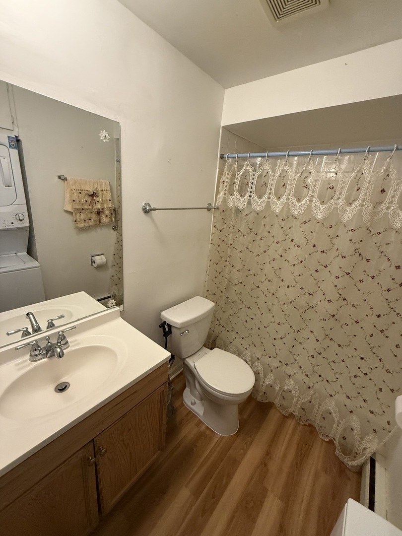 7100 99th Street #204, Chicago Ridge, IL 60415