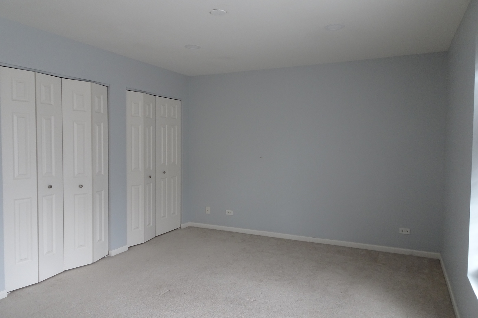 2203 S Crambourne Way, Arlington Heights, IL 60005