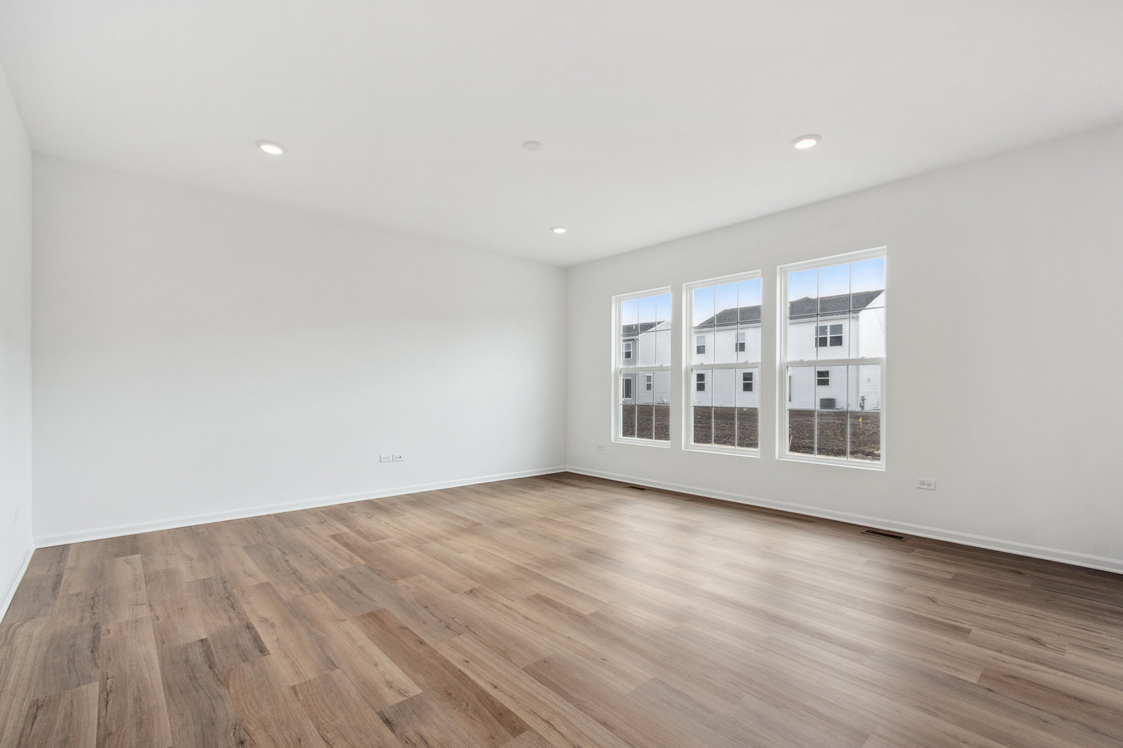 608 Henry Lane, Oswego, IL 60543